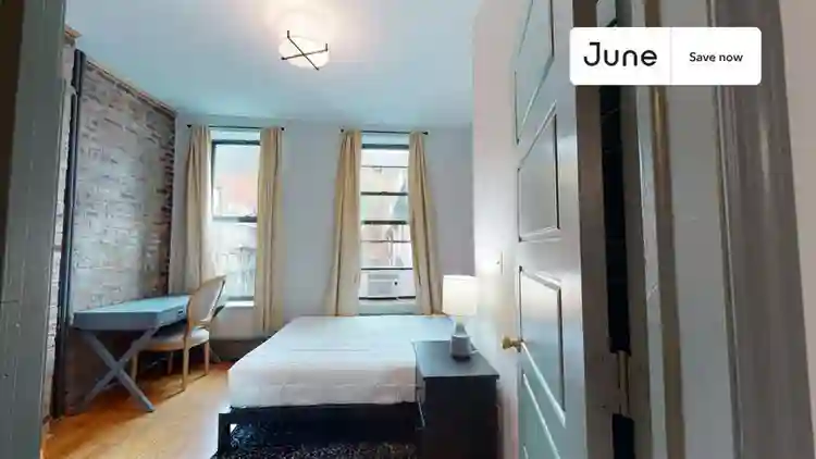 2 BR in New York City