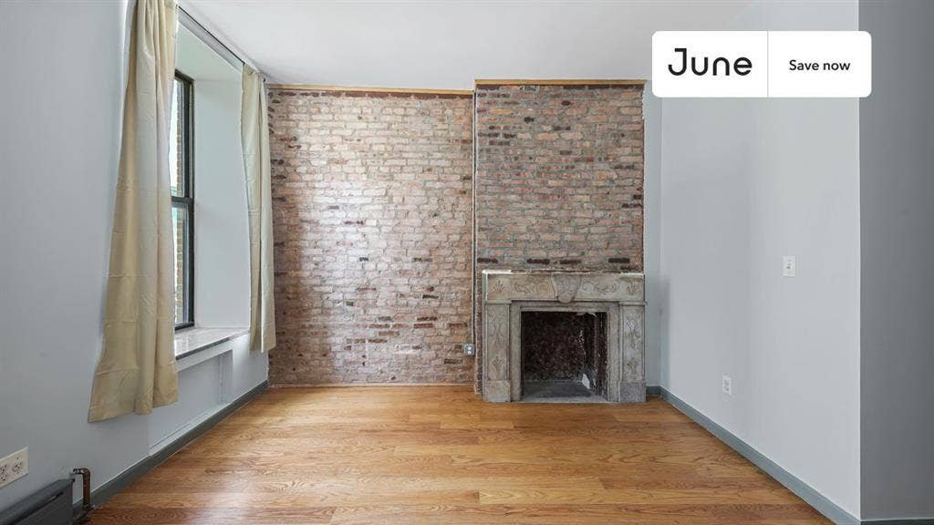 2 BR in New York City