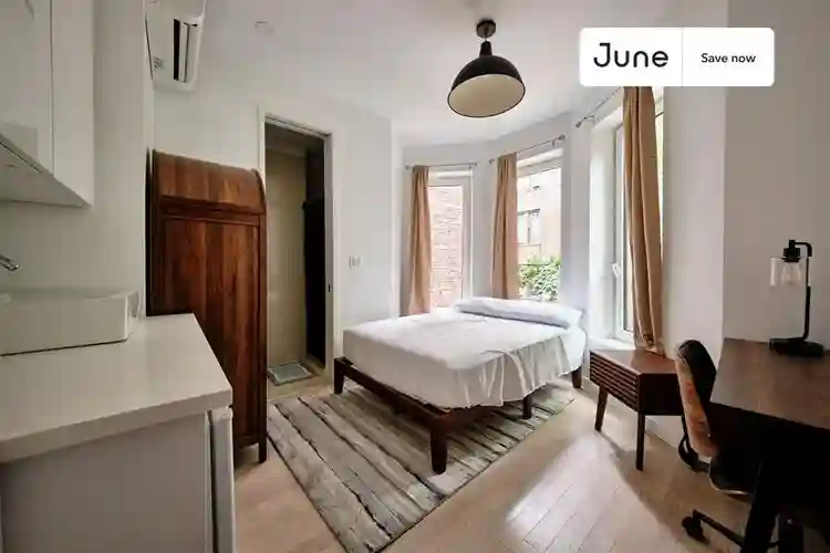 4 BR in New York City