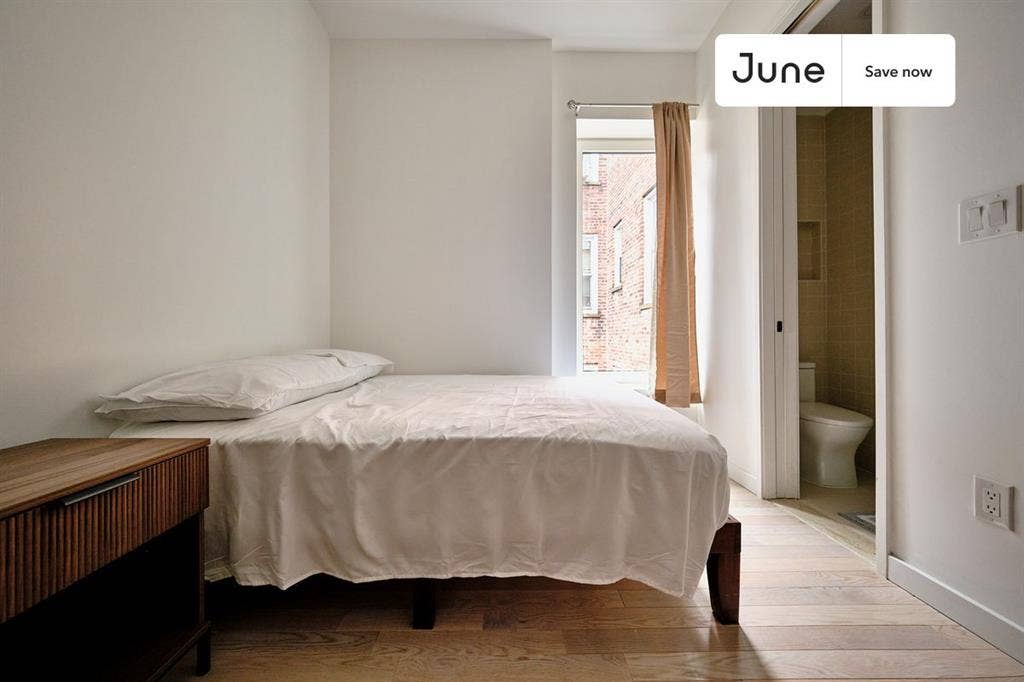 4 BR in New York City