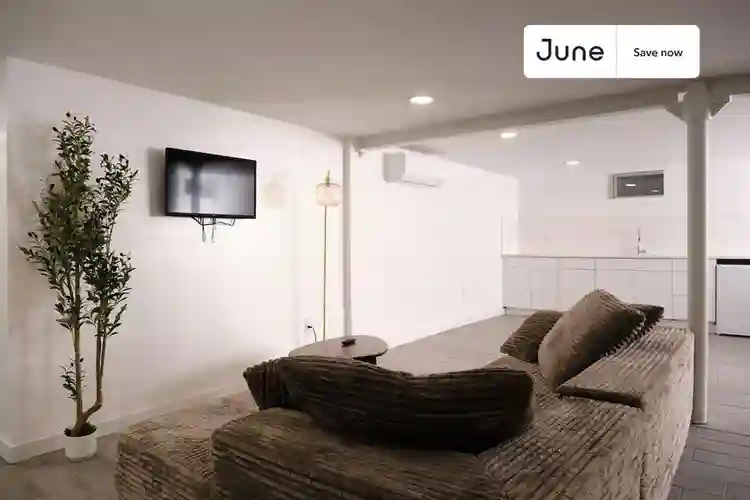 4 BR in New York City