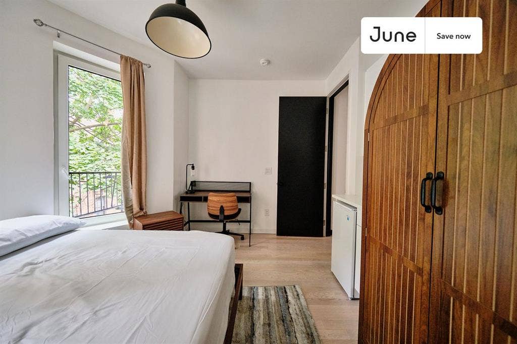 4 BR in New York City