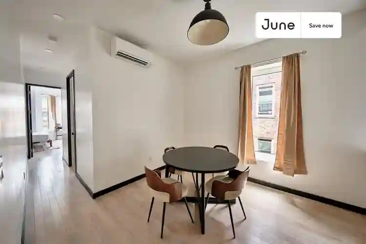 4 BR in New York City