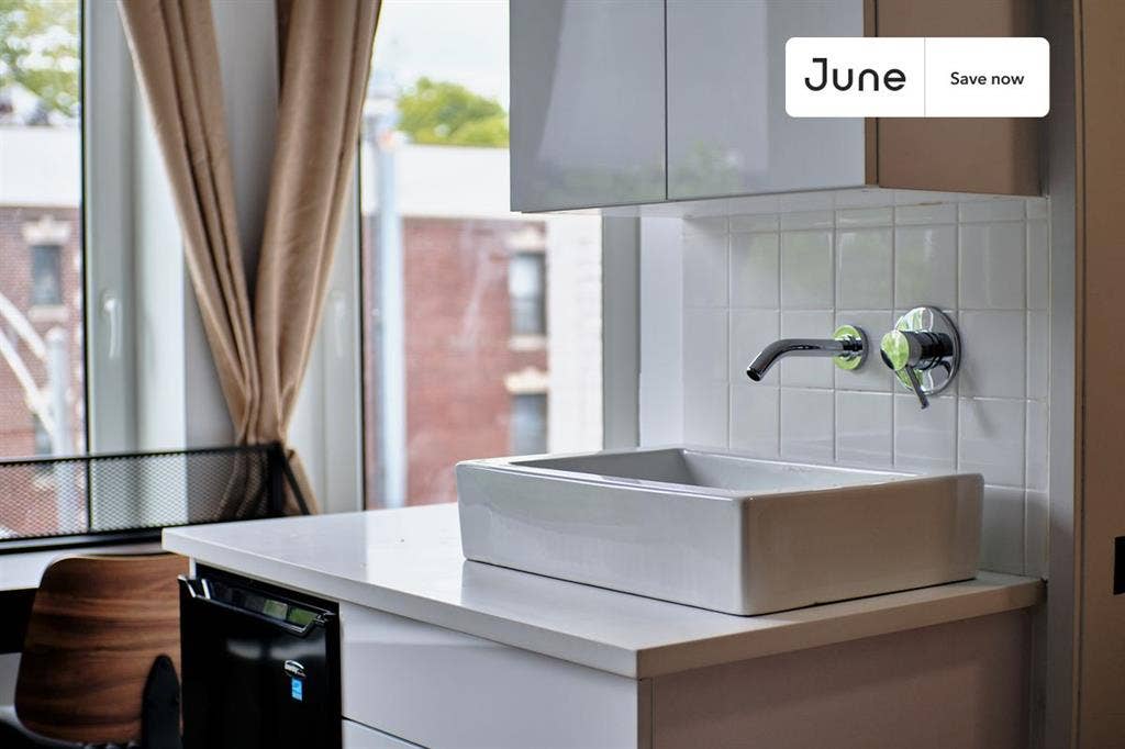 4 BR in New York City