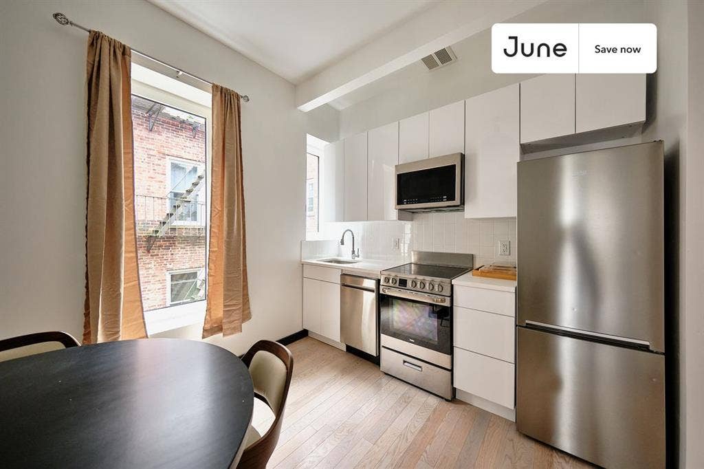 4 BR in New York City