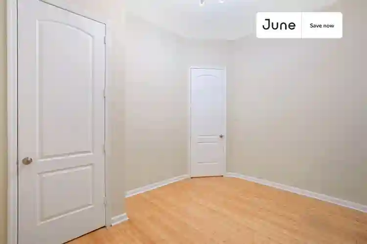 2 BR in New York City