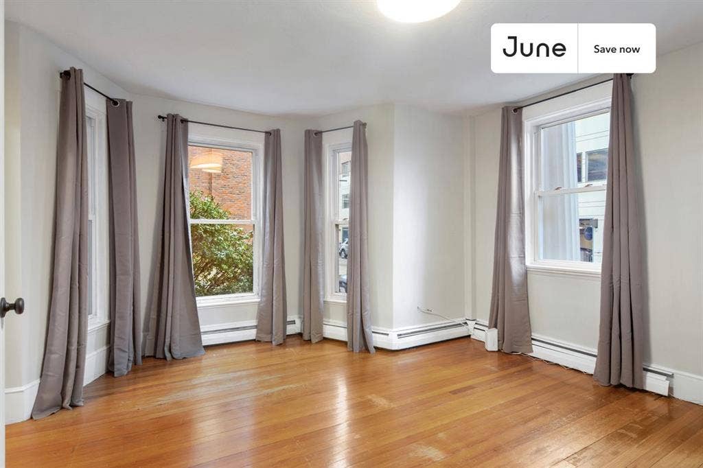 2 BR in Boston