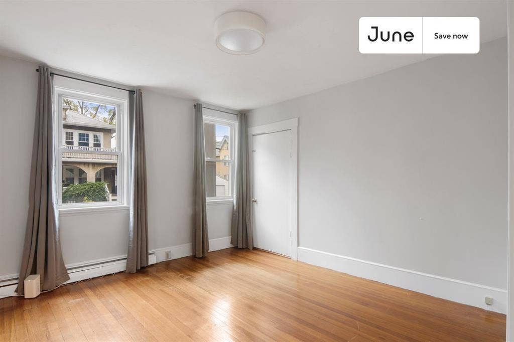 2 BR in Boston