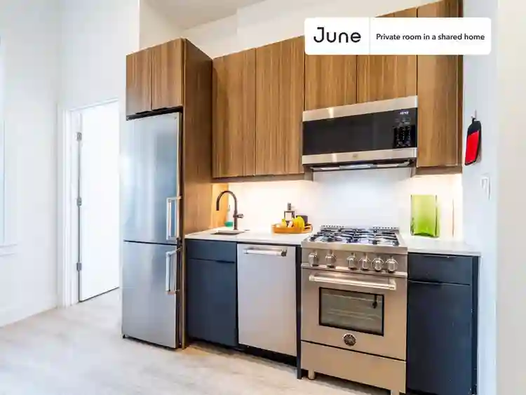 4 BR in Washington DC