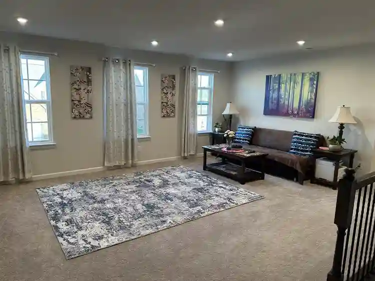 Private Room Available in Gallatin