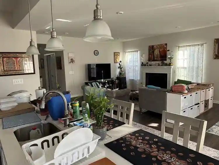 Private Room Available in Gallatin