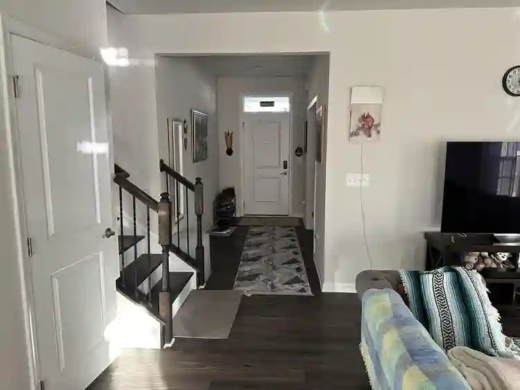 Private Room Available in Gallatin