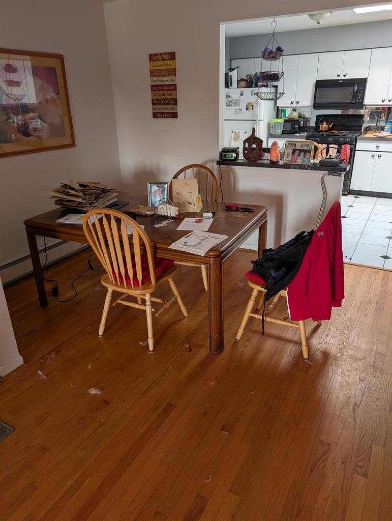 beautiful 3br condo, live in owner