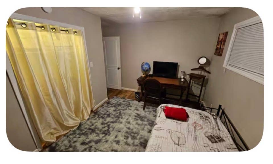 Private bedroom available