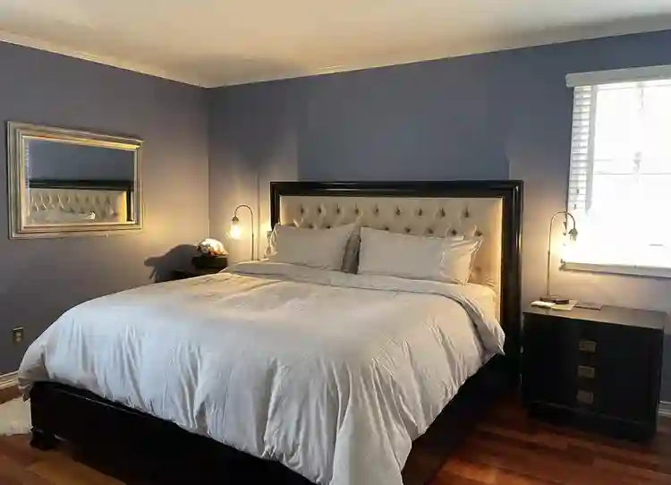 Beautiful room in New Hope w/study