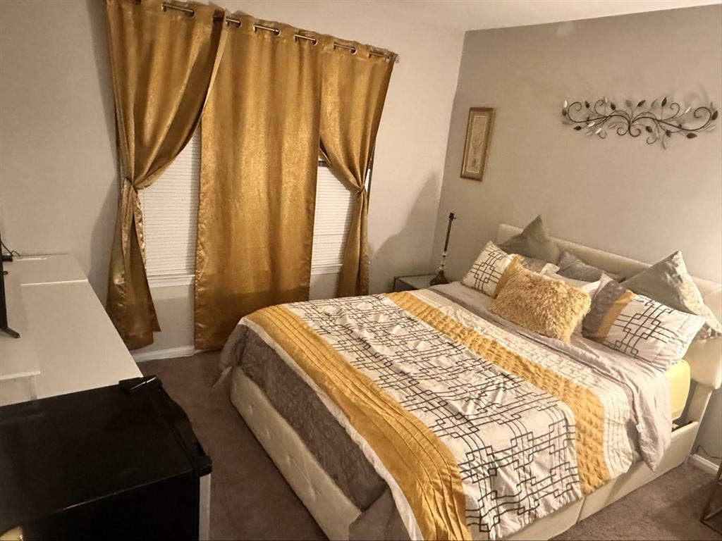 Private Room in Somerset NJ