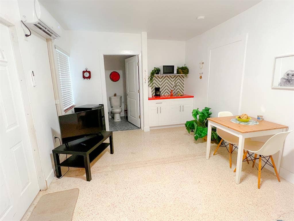 PRIME LOCATION COZY STUDIO