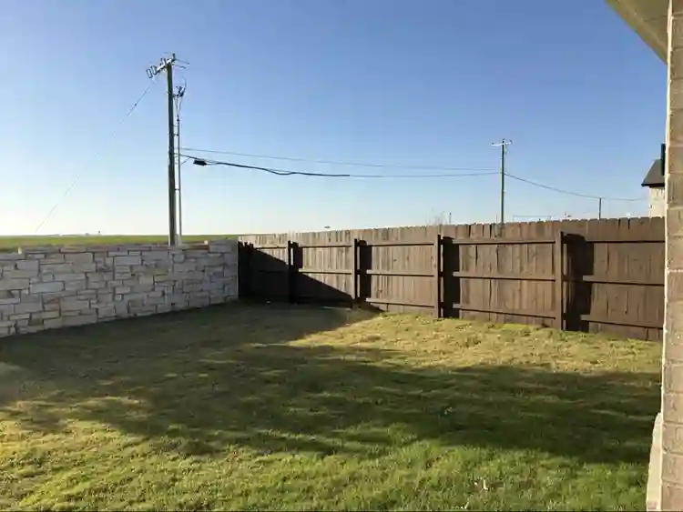 Seek Roommates in Brand New House