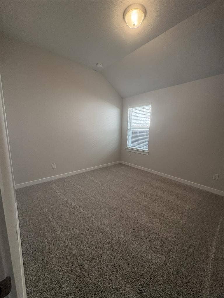 Seek Roommates in Brand New House