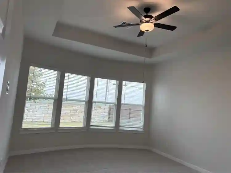 Seek Roommates in Brand New House