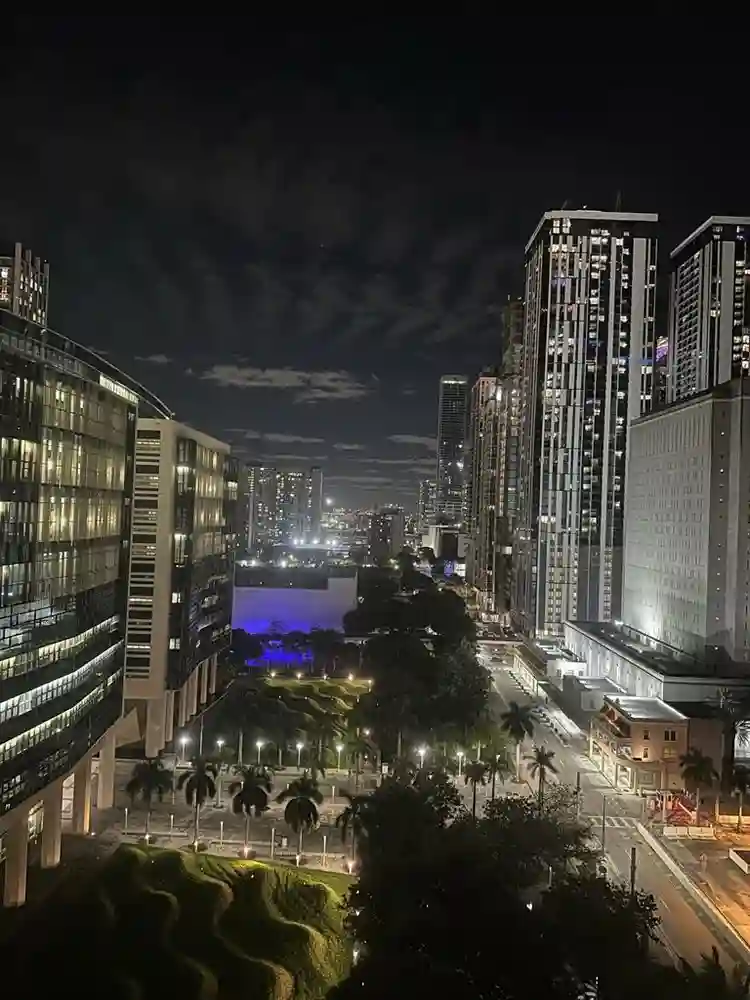 Renting a room | Girls preferred ✨