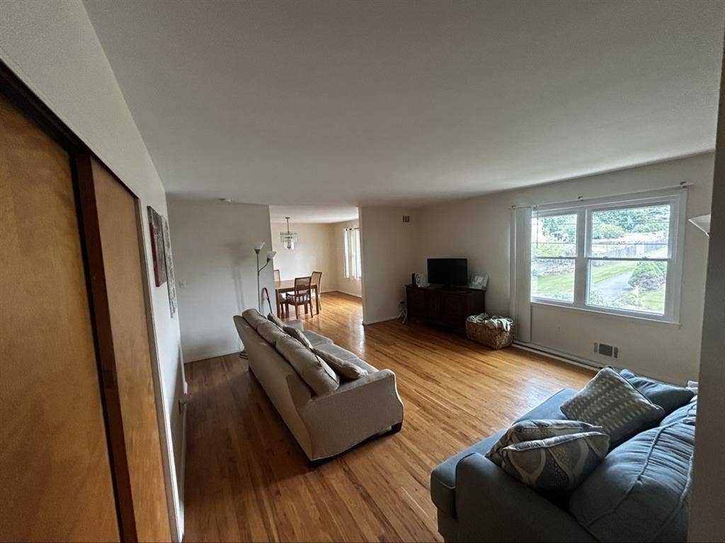 7 month Sublease + renewal