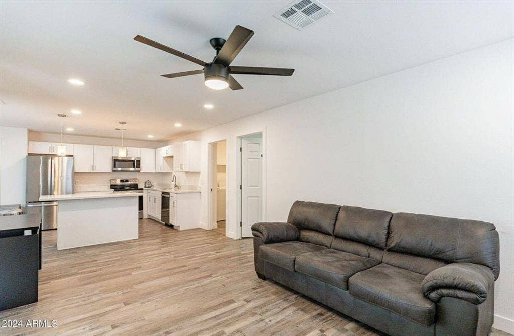 Fresh Remodeled Home 🏡