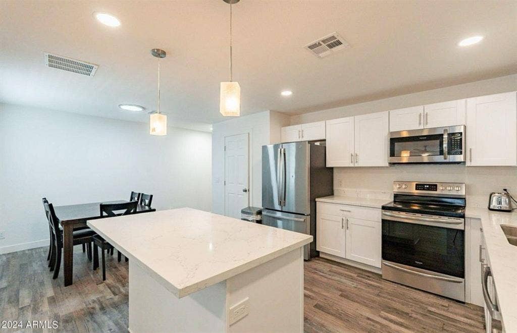 Fresh Remodeled Home 🏡