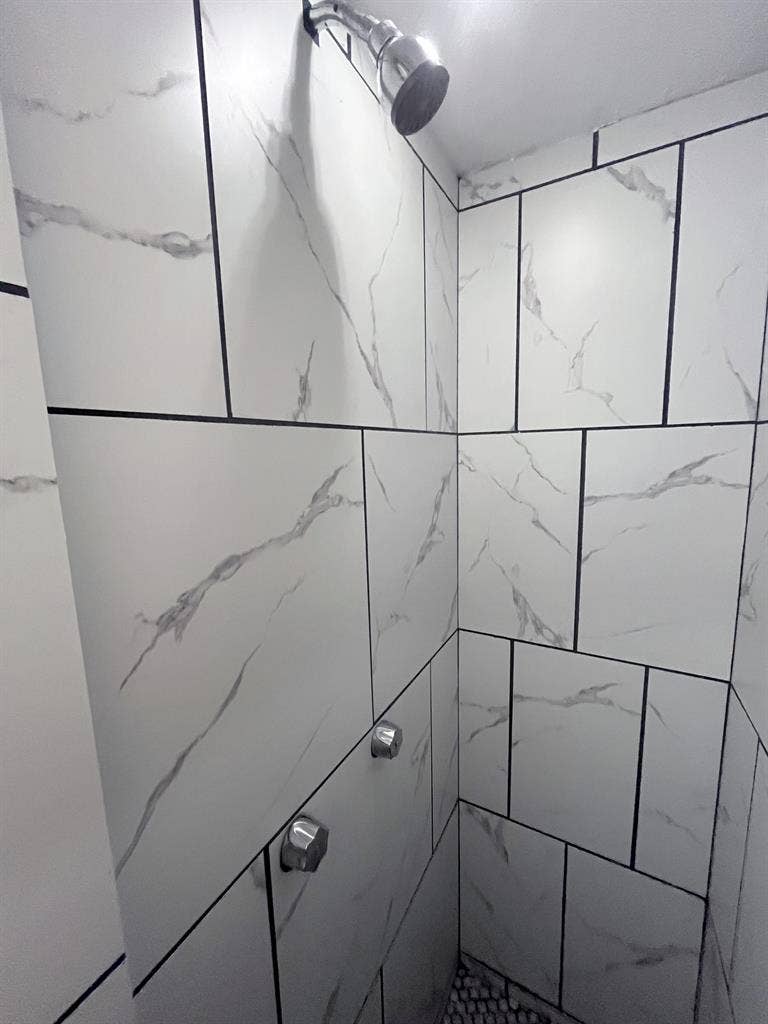 Private room and bathroom $