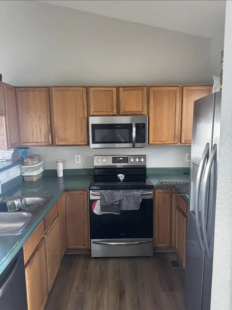 1 bedroom available