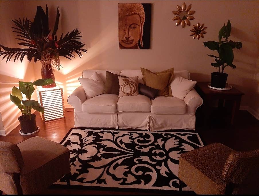 Private Room for Professional Woman