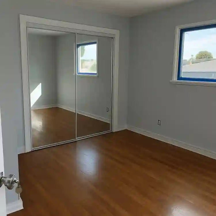 Bedroom near SDSU/ Allied Gardens