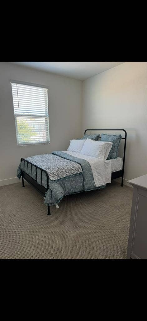 Fully Furnished Room Natomas!
