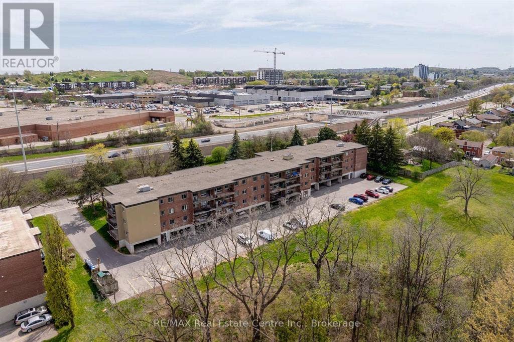 quiet building,  1 parking spot