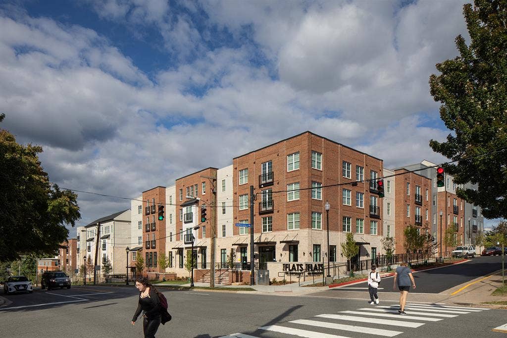 Jan % Off | The Flats Sublease