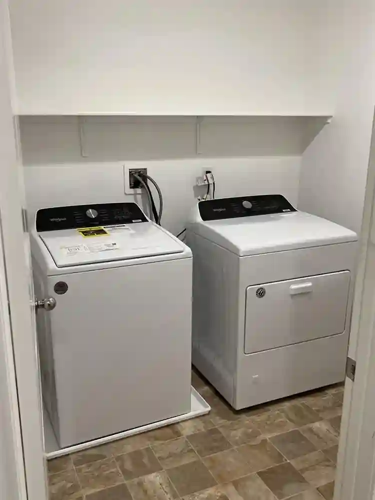 Private room nearby UCR