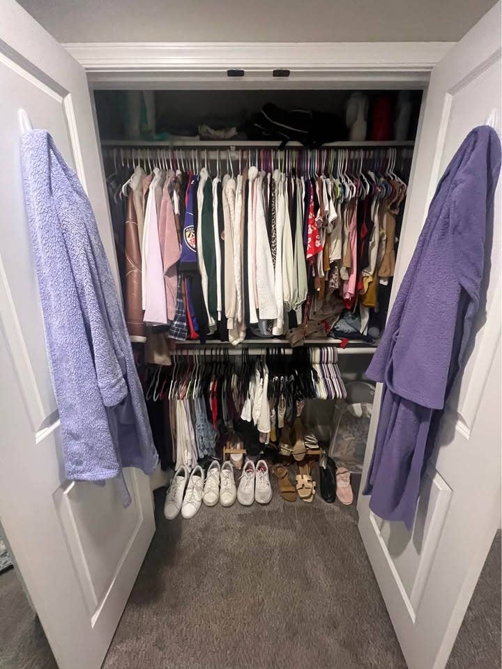 Canton Townhouse Room