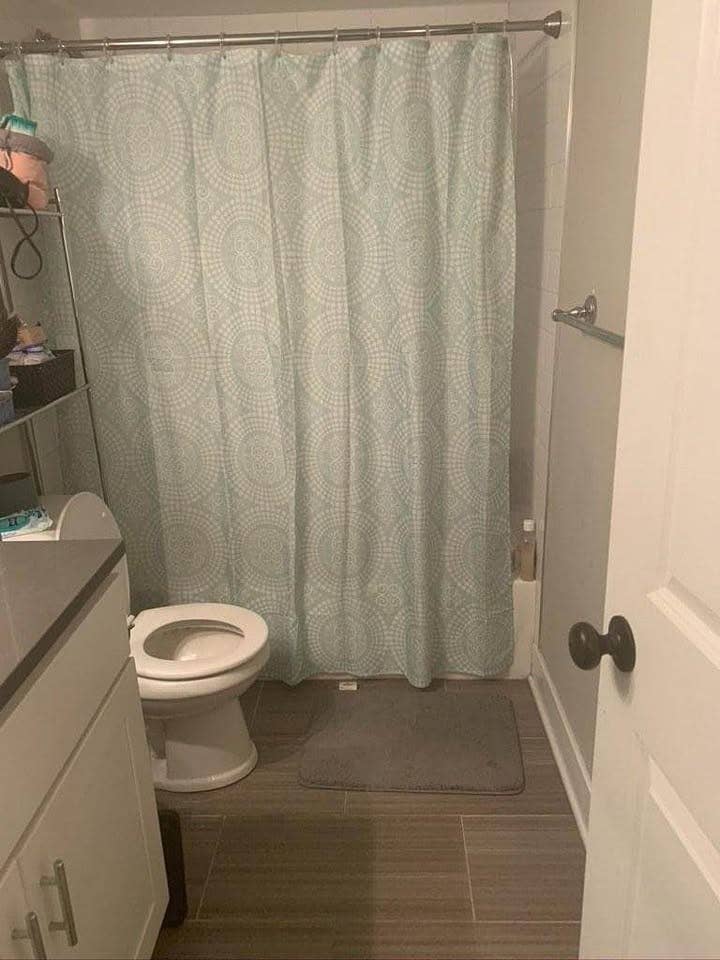 Canton Townhouse Room