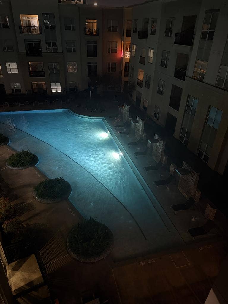 1 bedroom in a luxury apartment