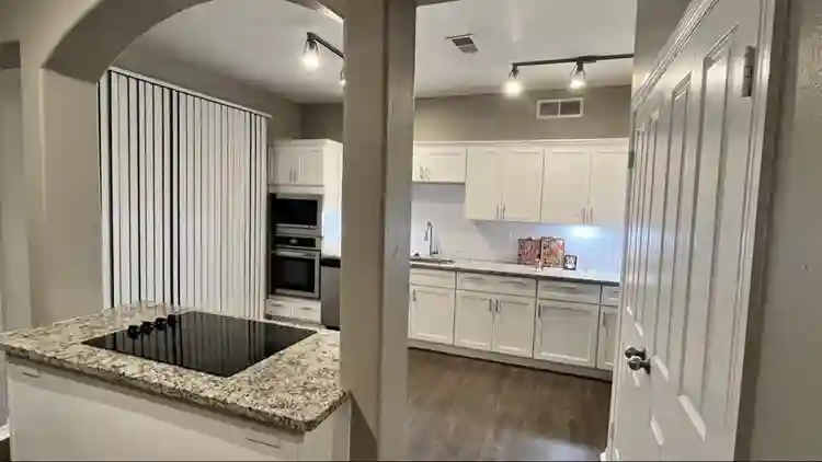 Female shared accommodation for