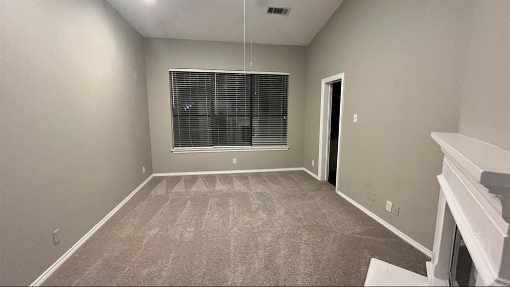 Female shared accommodation for