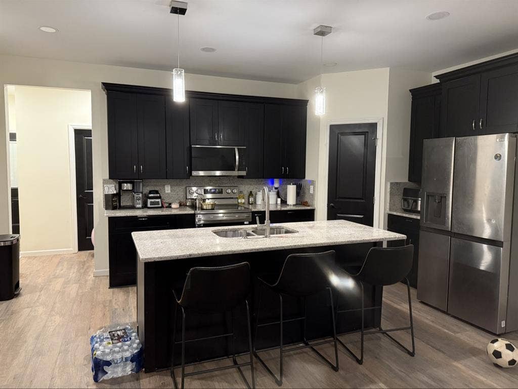 Furnished room| 5 min to DTWN