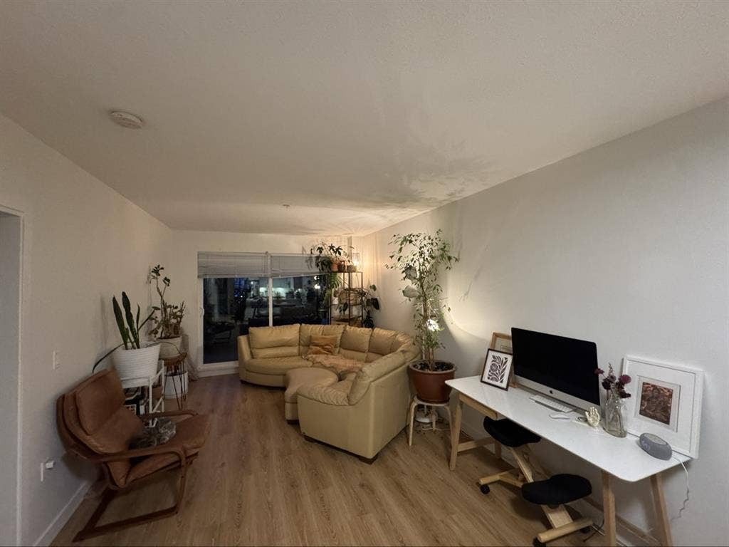 Cozy home in EastVan close 2 hikes