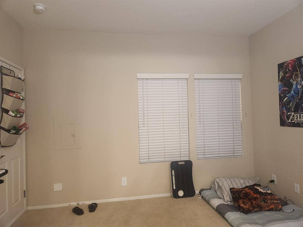 Roommate Wanted Private Room inB