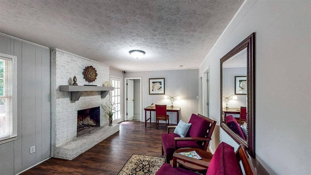 3 BR in Lawrenceville