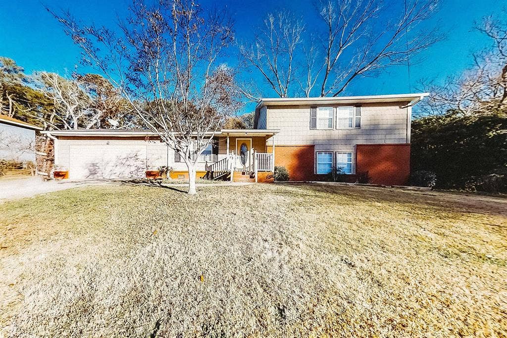 9 BR in Stone Mountain