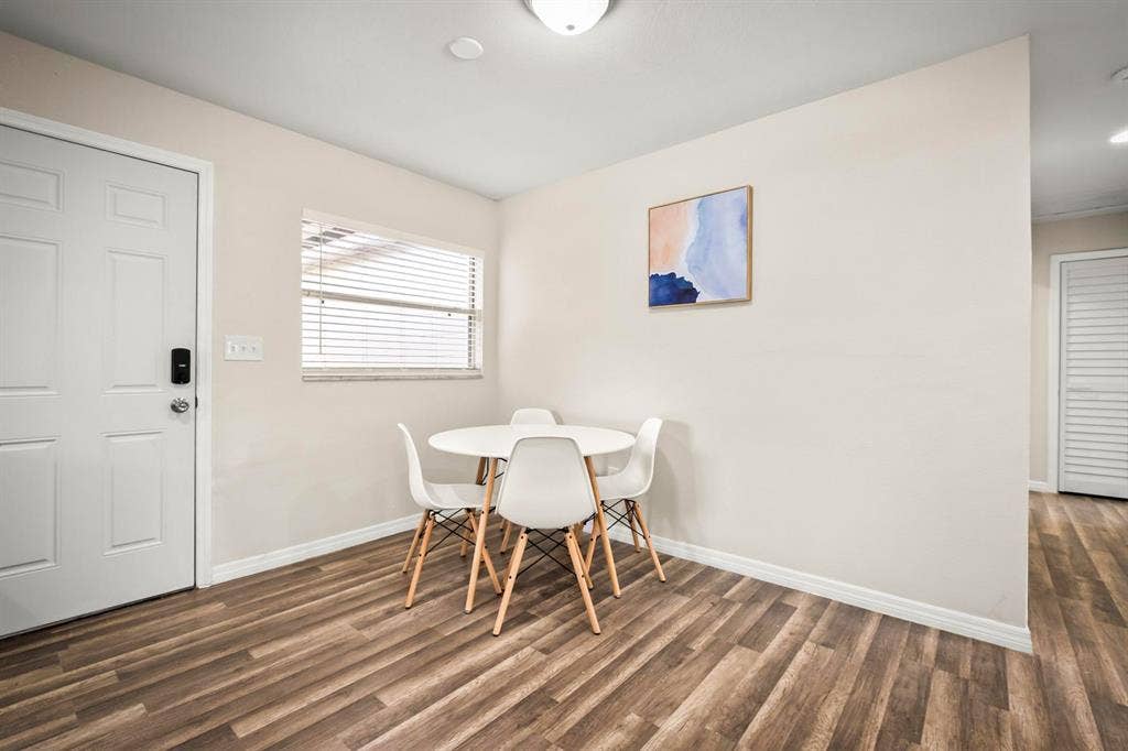 6 BR in Orlando