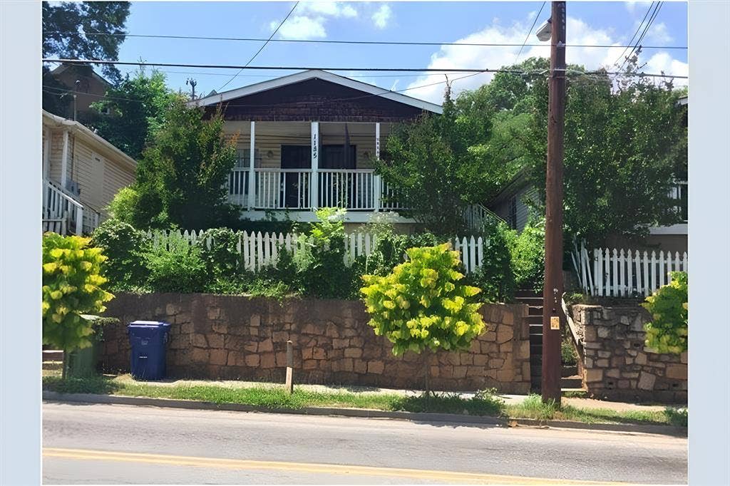 3 BR in Atlanta