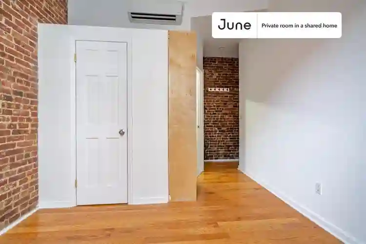 4 BR in New York City