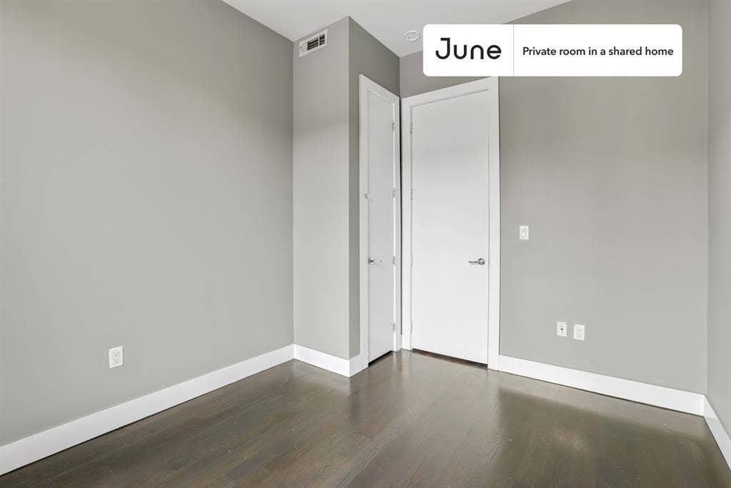 4 BR in New York City